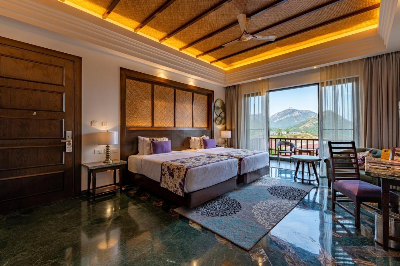 The Ananta 5*